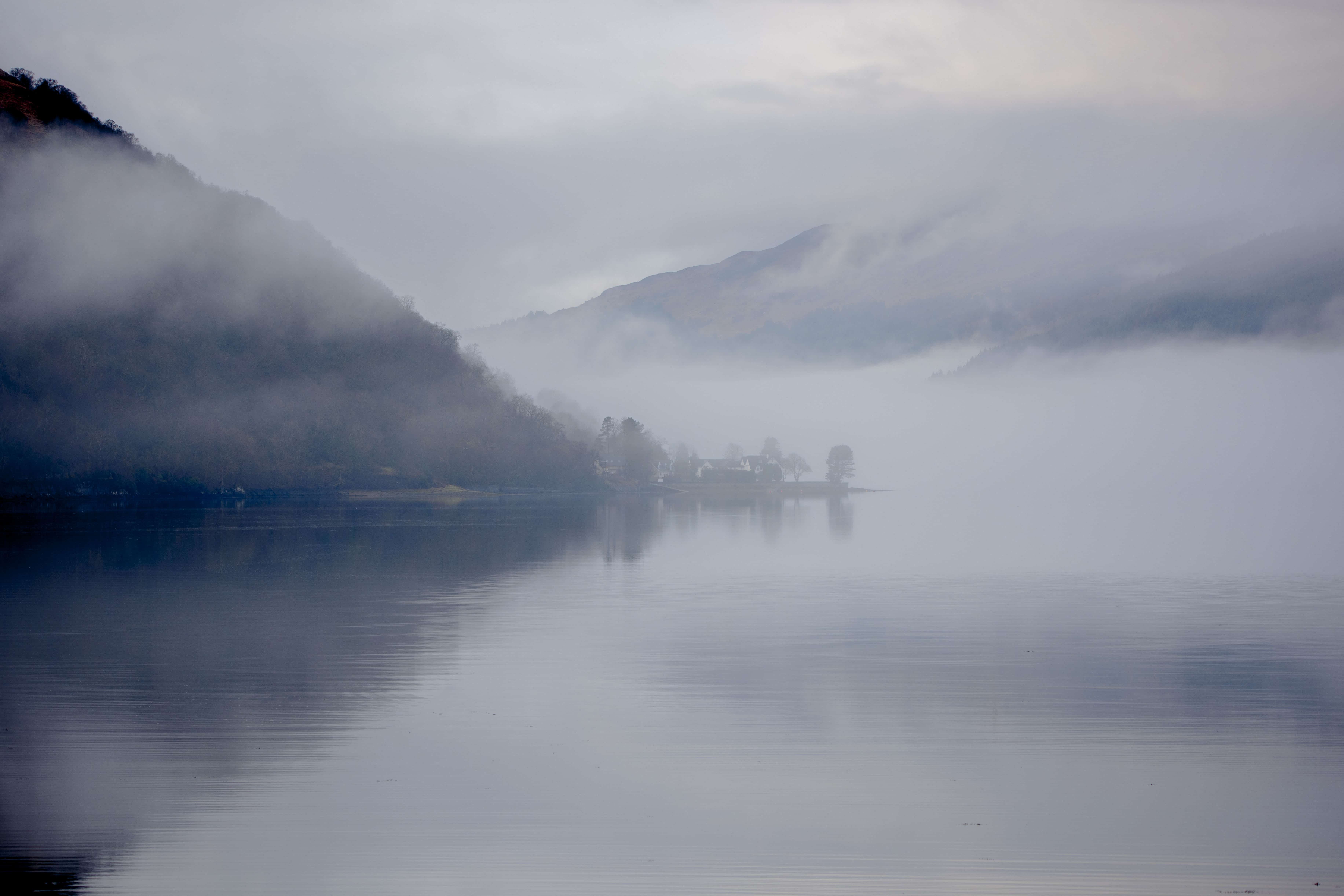 Brume matinale sur le Loch Long - Whisky Sir Edward's