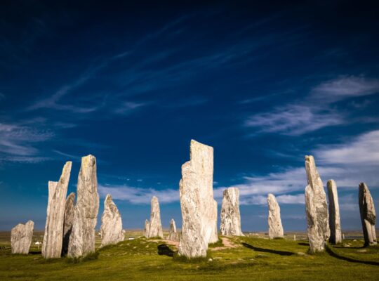 The mystery of the raised stones of Calanais