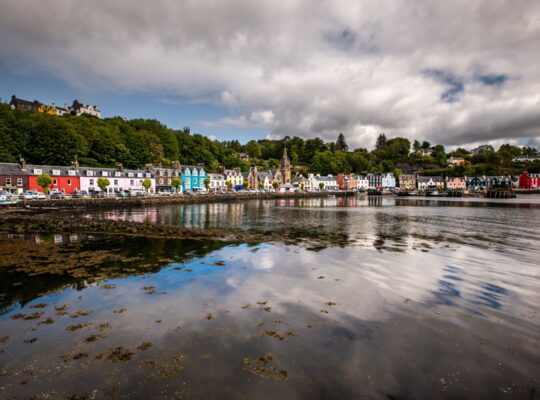 Tobermory, the multicoloured city
